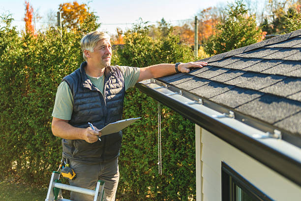 Professional Roofing technician working in Cecil, WI